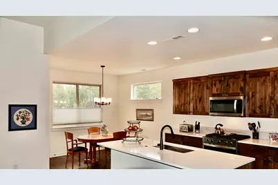 51900 Settler Drive, La Pine, OR 97739 - Photo 4