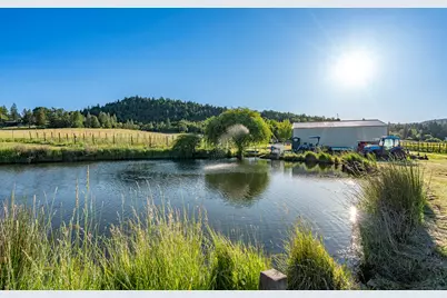 5719 Jerome Prairie Road, Grants Pass, OR 97527 - Photo 4