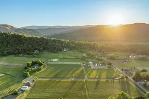 5719 Jerome Prairie Rd, Grants Pass, OR 97527 - Photo 82