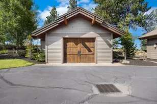 18883 Sutherland Ct, Bend, OR 97702 - Photo 56