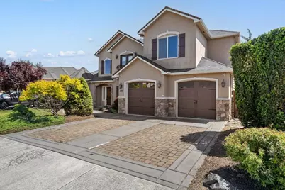 888 Arrowhead Trail, Eagle Point, OR 97524 - Photo 2