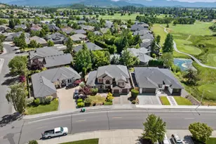 888 Arrowhead Trail, Eagle Point, OR 97524 - Photo 34