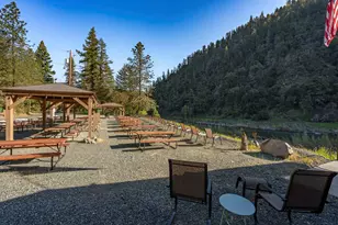 11744 Galice Rd, Merlin, OR 97532 - Photo 10