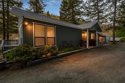 11744 Galice Road, Merlin, OR 97532 - Photo 6