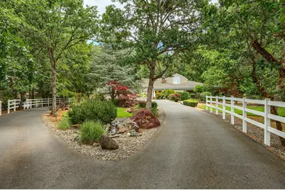 191 Spring Mountain Road, Grants Pass, OR 97526 - Photo 72