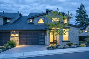 2594 NW Rippling River Ct, Bend, OR 97703 - Photo 2