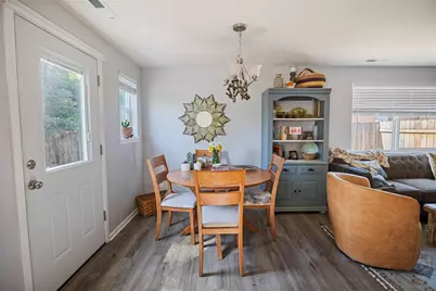 539 James Street, Talent, OR 97540 - Photo 8