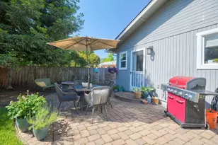 539 James St, Talent, OR 97540 - Photo 24