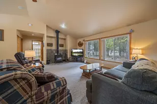 53530 Bridge Dr, La Pine, OR 97739 - Photo 4