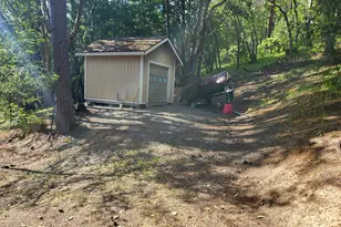 6041 Sterling Creek Rd, Jacksonville, OR 97530 - Photo 28