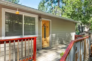 6041 Sterling Creek Rd, Jacksonville, OR 97530 - Photo 2