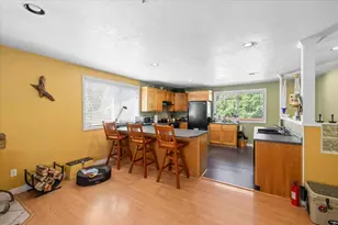6041 Sterling Creek Rd, Jacksonville, OR 97530 - Photo 14