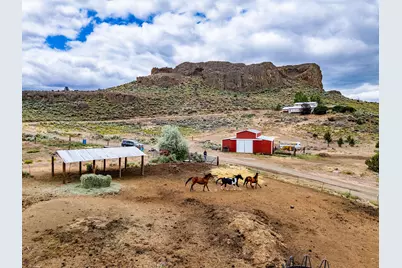 82678 Shotgun Pass Lane, Christmas Valley, OR 97641 - Photo 2