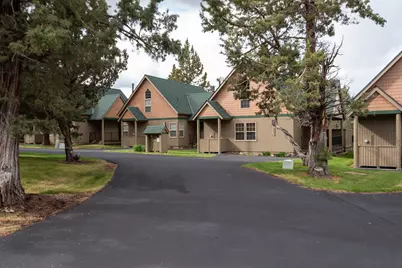 8825 Canyon Wren Court, Redmond, OR 97756 - Photo 1