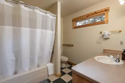 8825 Canyon Wren Court, Redmond, OR 97756 - Photo 18