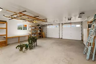 4647 SW Belmont Ln, Madras, OR 97741 - Photo 14