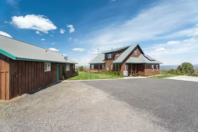 4647 SW Belmont Lane, Madras, OR 97741 - Photo 72