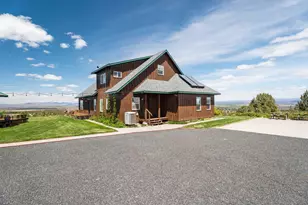 4647 SW Belmont Ln, Madras, OR 97741 - Photo 70