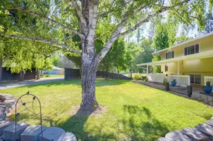 255 Queens Branch Rd, Rogue River, OR 97537 - Photo 40