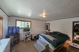 409 E Ash St, Chiloquin, OR 97624 - Photo 6