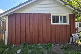 409 E Ash St, Chiloquin, OR 97624 - Photo 30
