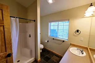 4656 Harrier Dr, Klamath Falls, OR 97601 - Photo 14