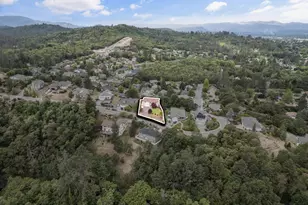 1553 Panoramic Loop, Grants Pass, OR 97527 - Photo 46