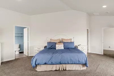 1553 Panoramic Loop, Grants Pass, OR 97527 - Photo 22