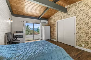 2555 Old Military Rd, Central Point, OR 97502 - Photo 16