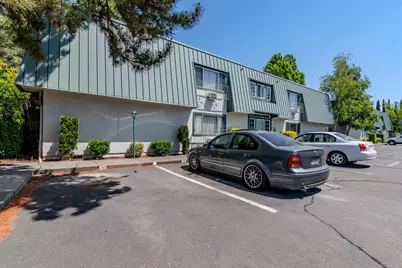 349 W Pine Street, Central Point, OR 97502 - Photo 26