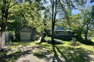 7255 Holland Loop Rd, Cave Junction, OR 97523 - Photo 14