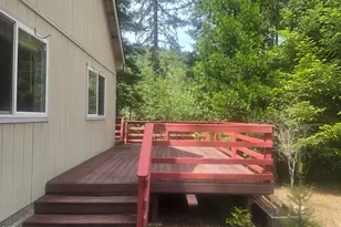 261 Fay Ln, Wolf Creek, OR 97497 - Photo 4