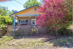 251 W Savage Creek Rd, Grants Pass, OR 97527 - Photo 20