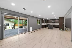 4627 E Evans Creek Rd, Rogue River, OR 97537 - Photo 8