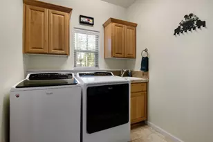 17040 Kasserman Dr, Bend, OR 97707 - Photo 22