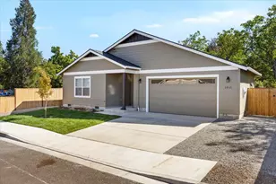 1865 Gabriel Way, Medford, OR 97501 - Photo 26