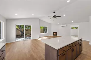 1865 Gabriel Way, Medford, OR 97501 - Photo 8