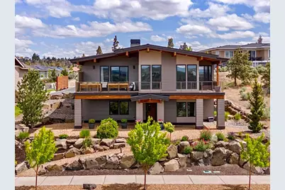 454 SE Manzanita Drive, Madras, OR 97741 - Photo 2