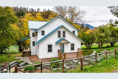 6180 Little Applegate Road, Jacksonville, OR 97530 - Photo 14