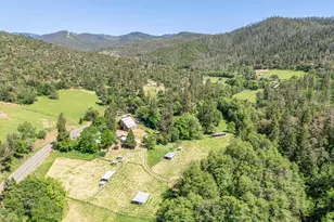 6180 Little Applegate Rd, Jacksonville, OR 97530 - Photo 4