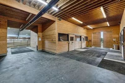 67480 Cloverdale Road, Bend, OR 97703 - Photo 60