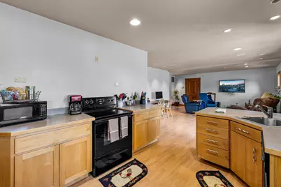 67480 Cloverdale Road, Bend, OR 97703 - Photo 46