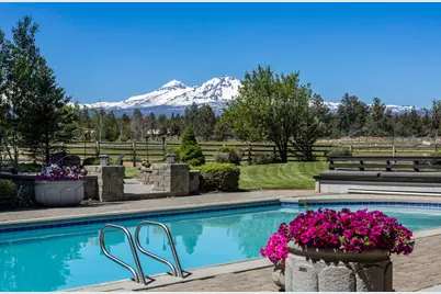 67480 Cloverdale Road, Bend, OR 97703 - Photo 68