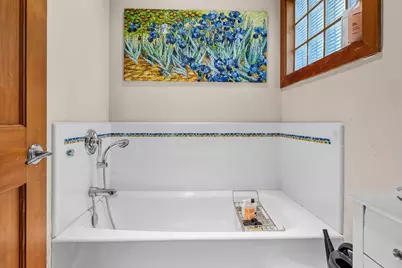 67480 Cloverdale Road, Bend, OR 97703 - Photo 36