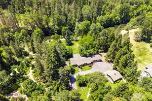 13719 Hwy 238, Jacksonville, OR 97530 - Photo 52