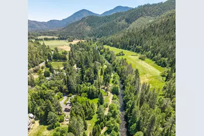 13719 Highway 238, Jacksonville, OR 97530 - Photo 54