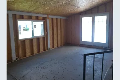 312 S Wasco Avenue, Chiloquin, OR 97624 - Photo 12