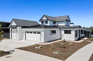 371 NW Crosby Dr, Bend, OR 97703 - Photo 66