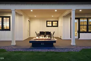 371 NW Crosby Dr, Bend, OR 97703 - Photo 56