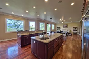 2054 Jaynes Dr, Grants Pass, OR 97527 - Photo 32